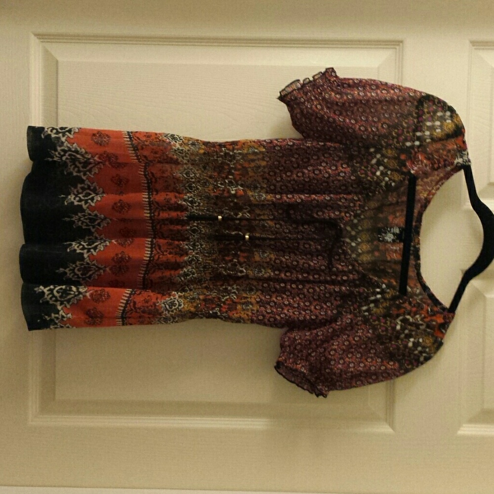 Guess top